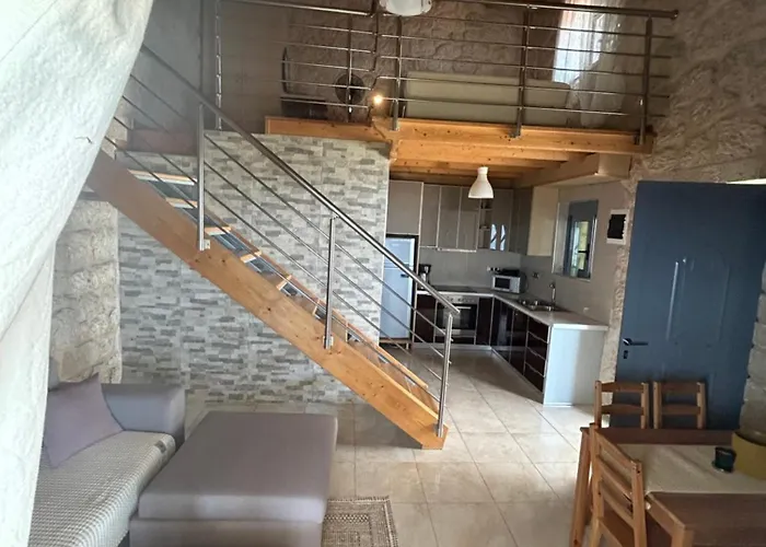 Sun Castle Country house *